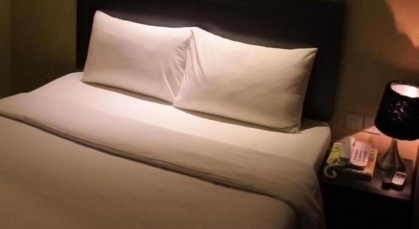 Zotel Business & Leisure Hotel Kuching Buitenkant foto